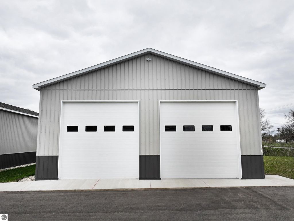 Photo of 5932 Storage Loop Drive #17, Traverse City, MI 49685 (MLS # 1939069)