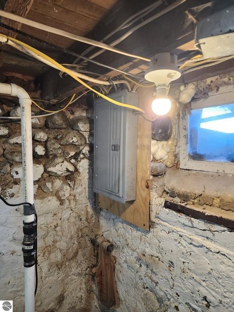 Tiny photo for 481 E Remus Road, Mt Pleasant, MI 48858 (MLS # 1939978)