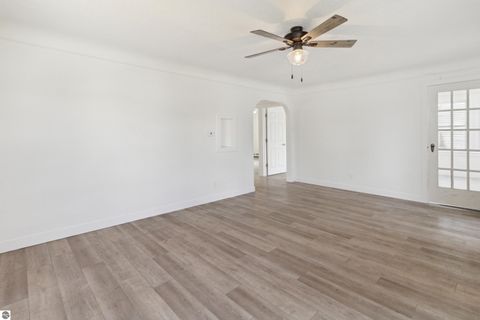 Tiny photo for 158 River Trail Drive, Bay City, MI 48706 (MLS # 1941263)