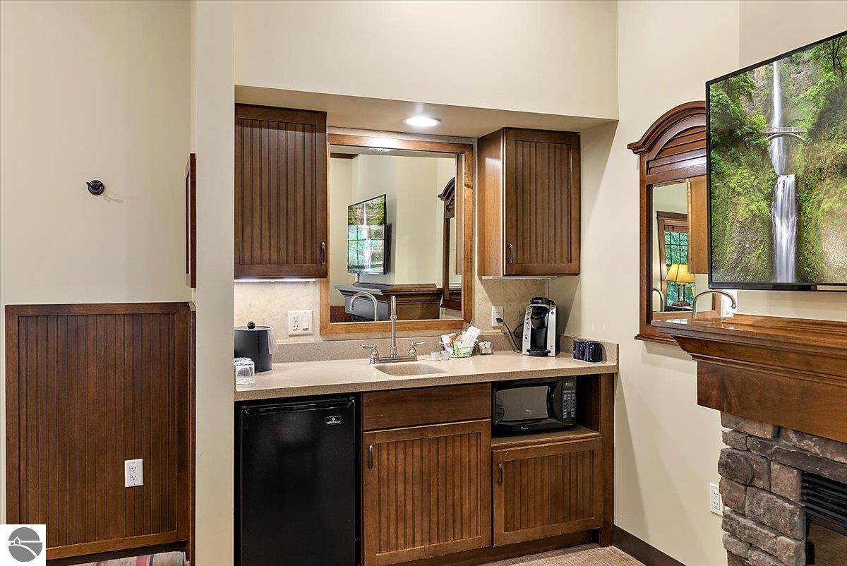 Luther, Michigan 49656, United States, ,Residential,Active,220522