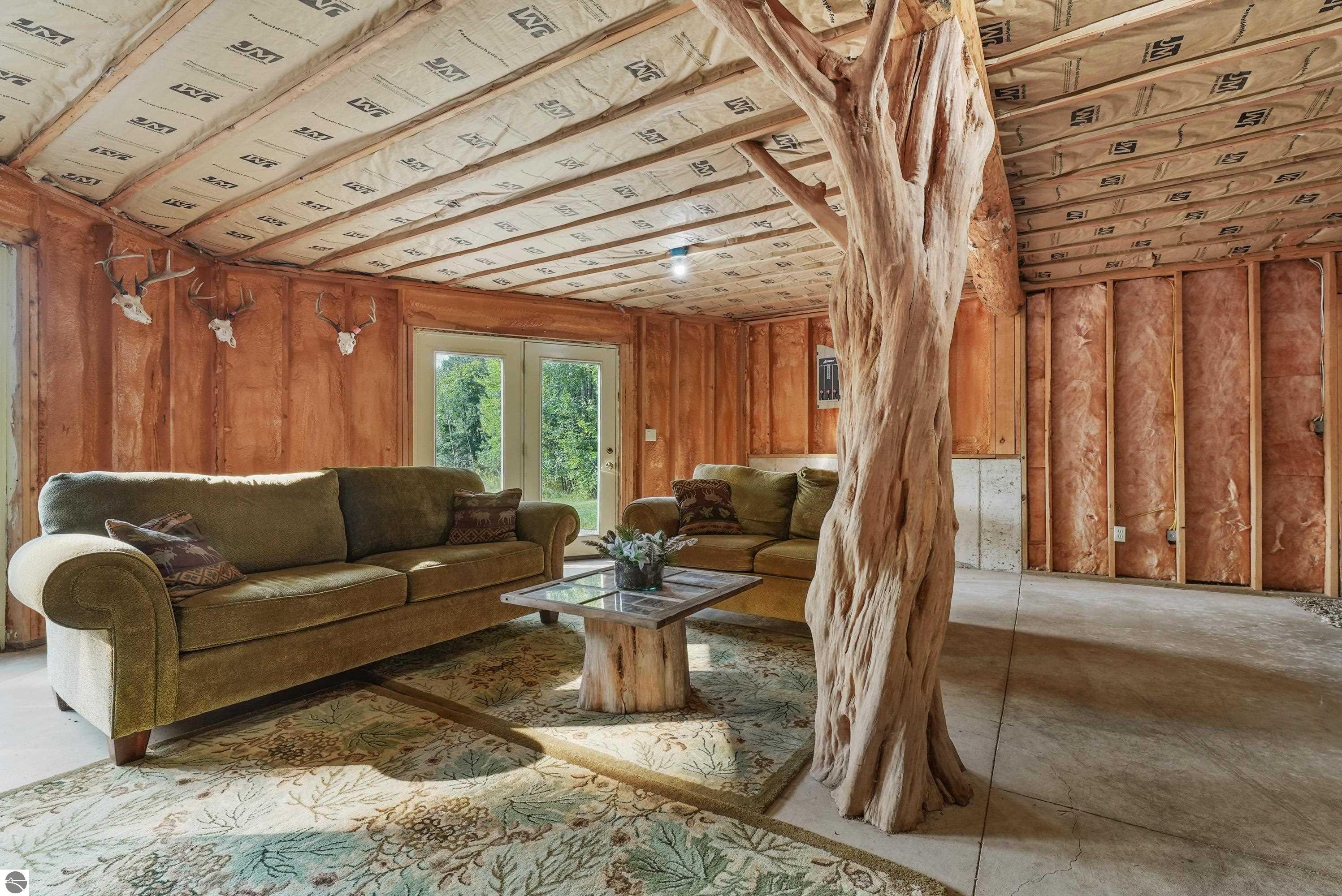 McBain, Michigan 49657, United States, 4 Bedrooms Bedrooms, ,4 BathroomsBathrooms,Residential,Active,77024