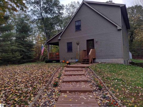 Tiny photo for 1612 S 47 3/4 Road, Cadillac, MI 49601 (MLS # 1941370)