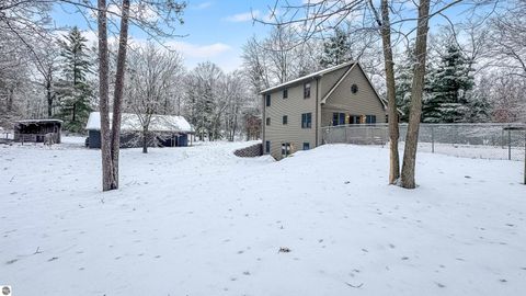 Tiny photo for 1612 S 47 3/4 Road, Cadillac, MI 49601 (MLS # 1941370)