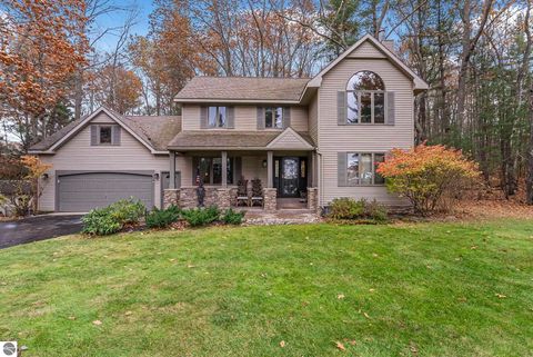 Photo of 5347 Birch Glen Road, Lake Ann, MI 49650 (MLS # 1940609)