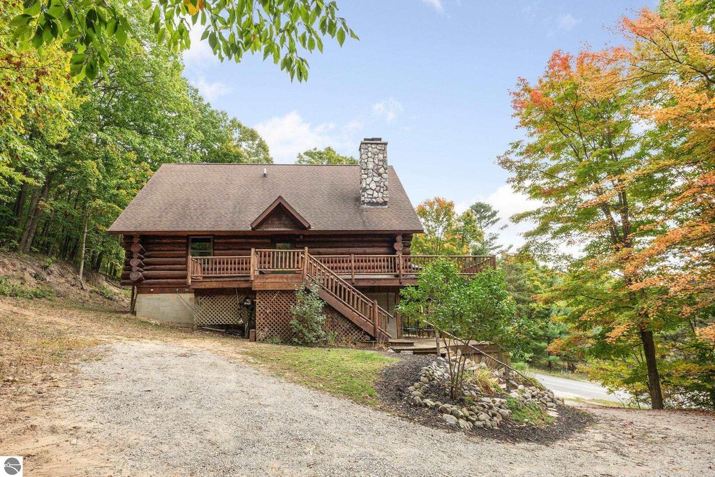 Photo of 3410 W Trumbull Road, Maple City, MI 49664 (MLS # 1939977)