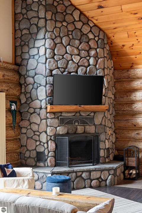 Tiny photo for 3410 W Trumbull Road, Maple City, MI 49664 (MLS # 1939977)