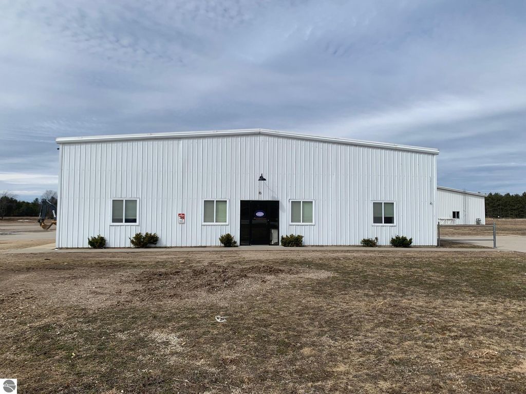 Photo of 2926 US-131, SW, South Boardman, MI 49680 (MLS # 1931835)