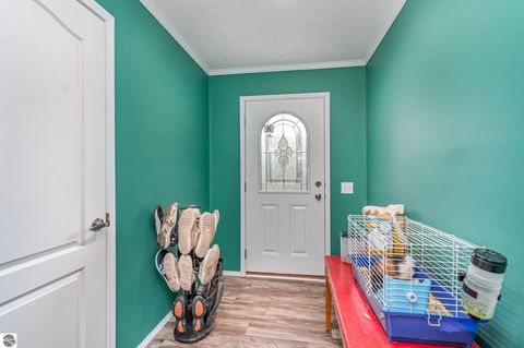 Tiny photo for 8770 N Vickeryville Road, Vestaburg, MI 48891 (MLS # 1939644)