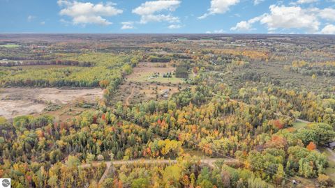 Tiny photo for 8770 N Vickeryville Road, Vestaburg, MI 48891 (MLS # 1939644)