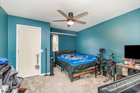 Tiny photo for 8770 N Vickeryville Road, Vestaburg, MI 48891 (MLS # 1939644)