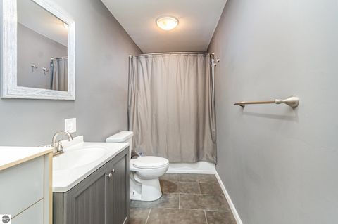 Tiny photo for 8770 N Vickeryville Road, Vestaburg, MI 48891 (MLS # 1939644)