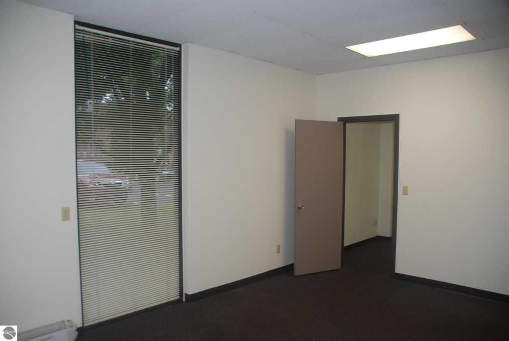 Photo of 806 Hastings Street #L, Traverse City, MI 49686 (MLS # 1939574)
