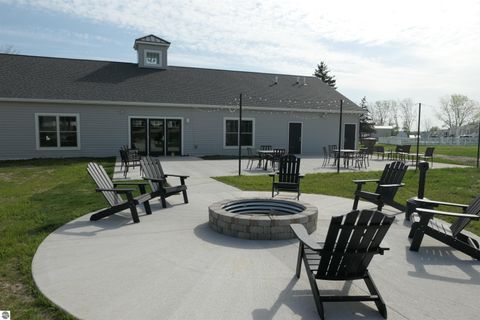 Tiny photo for 1279 Beacon Hill Court, Mt Pleasant, MI 48858 (MLS # 1932453)