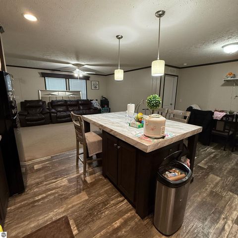 Tiny photo for 1279 Beacon Hill Court, Mt Pleasant, MI 48858 (MLS # 1932453)