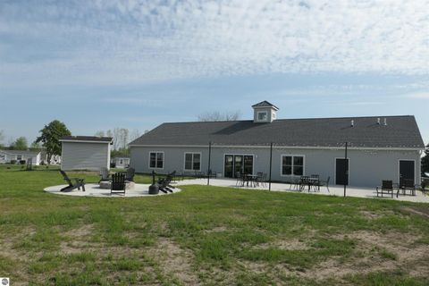 Tiny photo for 1279 Beacon Hill Court, Mt Pleasant, MI 48858 (MLS # 1932453)