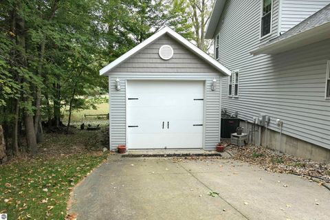 Tiny photo for 1057 Crown Point Drive, Lake Isabella, MI 48893 (MLS # 1939652)