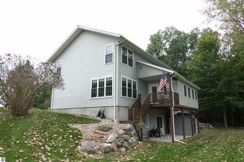 Tiny photo for 1057 Crown Point Drive, Lake Isabella, MI 48893 (MLS # 1939652)
