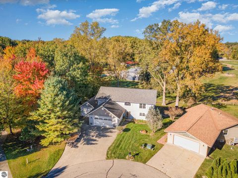 Tiny photo for 1057 Crown Point Drive, Lake Isabella, MI 48893 (MLS # 1939652)