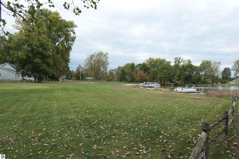 Tiny photo for 1057 Crown Point Drive, Lake Isabella, MI 48893 (MLS # 1939652)