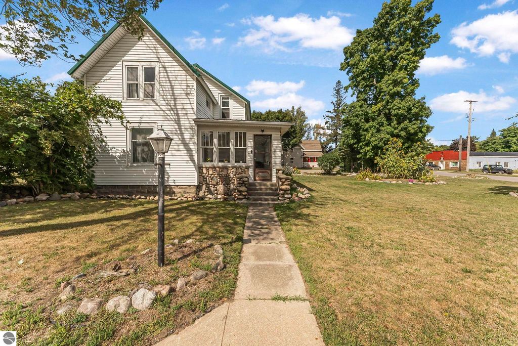 Photo of 202 W Main Street, Marion, MI 49665 (MLS # 1938358)