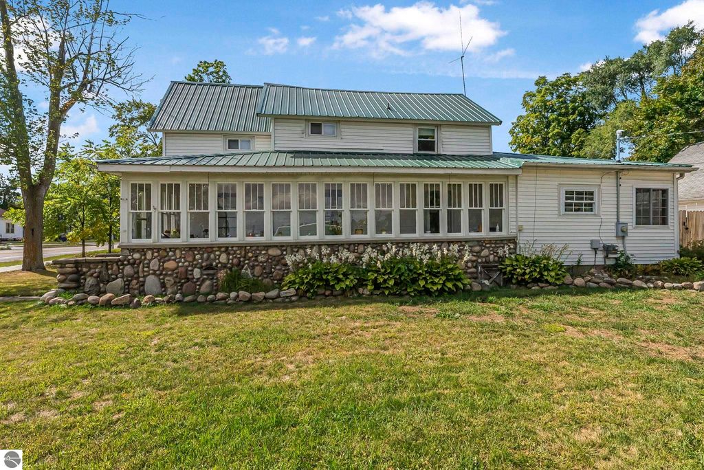 Photo of 202 W Main Street, Marion, MI 49665 (MLS # 1938358)