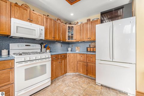 Tiny photo for 7655 Cottage Drive, Bellaire, MI 49615 (MLS # 1940828)