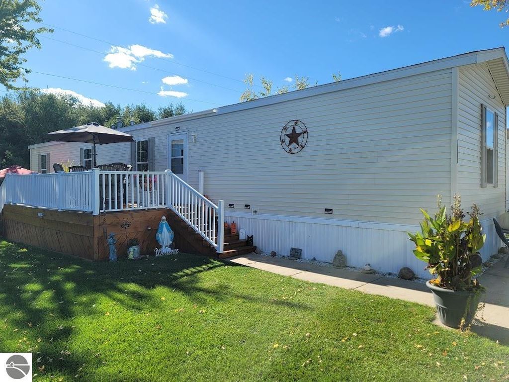 Photo of 3331 Lassie Drive, Alma, MI 48801 (MLS # 1939855)