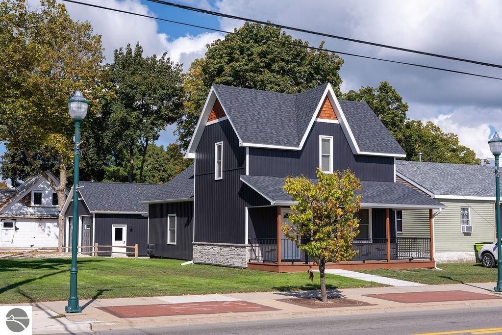 Photo of 216 W Fifth Street, Clare, MI 48617 (MLS # 1939184)