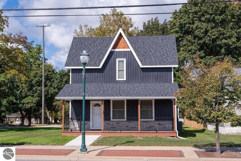 Photo of 216 W Fifth Street, Clare, MI 48617 (MLS # 1939184)