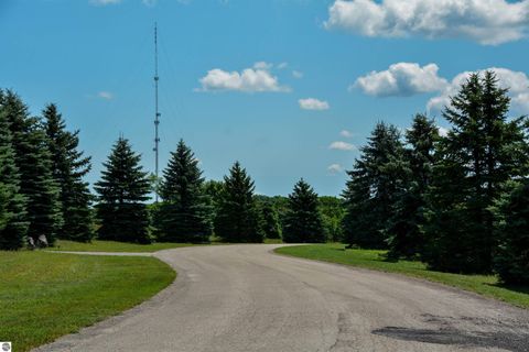 Tiny photo for 8271 E Boca Vista Trail, Traverse City, MI 49684 (MLS # 1939305)