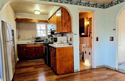 Tiny photo for 6776 N Pingree Road, Elwell, MI 48832 (MLS # 1940709)