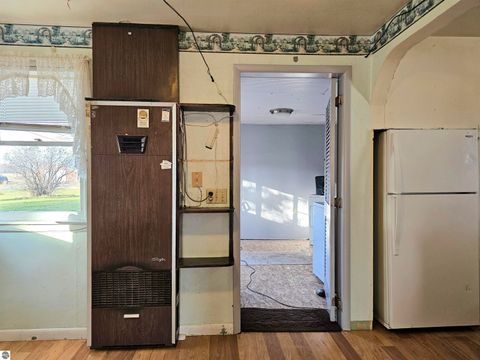 Tiny photo for 6776 N Pingree Road, Elwell, MI 48832 (MLS # 1940709)