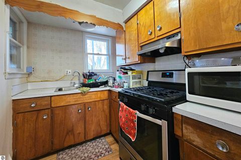 Tiny photo for 6776 N Pingree Road, Elwell, MI 48832 (MLS # 1940709)