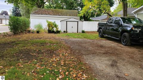 Tiny photo for 304 N Adams, Mt Pleasant, MI 48858 (MLS # 1939375)