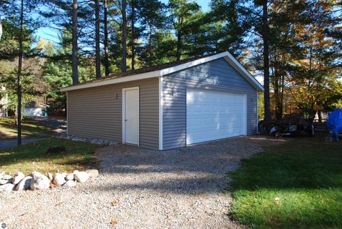 Tiny photo for 1820 N Ogemaw Trail, West Branch, MI 48661 (MLS # 1939954)