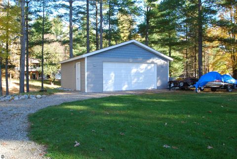 Tiny photo for 1820 N Ogemaw Trail, West Branch, MI 48661 (MLS # 1939954)