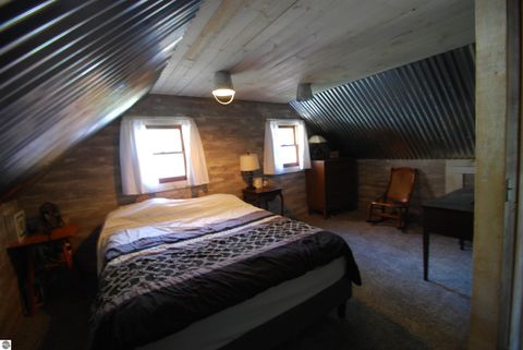 Tiny photo for 1820 N Ogemaw Trail, West Branch, MI 48661 (MLS # 1939954)