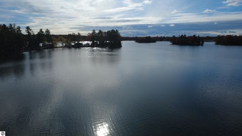 Tiny photo for 1820 N Ogemaw Trail, West Branch, MI 48661 (MLS # 1939954)