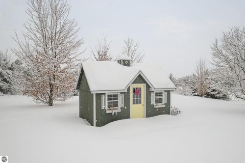 Tiny photo for 8972 S Maple City Road, Maple City, MI 49664 (MLS # 1941346)