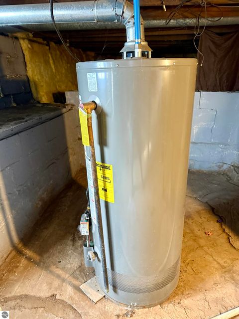 Tiny photo for 1028 Euclid, Alma, MI 48801 (MLS # 1941052)