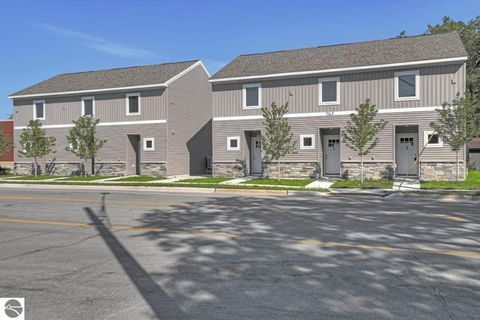 Tiny photo for 1139 E Eighth Street #7, Traverse City, MI 49686 (MLS # 1941301)