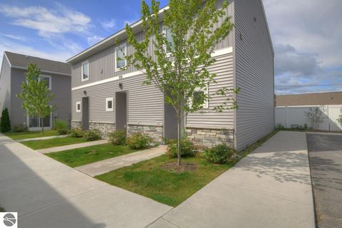 Tiny photo for 1139 E Eighth Street #7, Traverse City, MI 49686 (MLS # 1941301)
