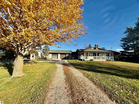 Photo of 7873 S Rich Road, Middleton, MI 48856 (MLS # 1940205)