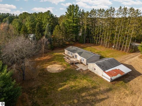 Photo of 5765 Lund Road, Sw, Fife Lake, MI 49633 (MLS # 1940573)