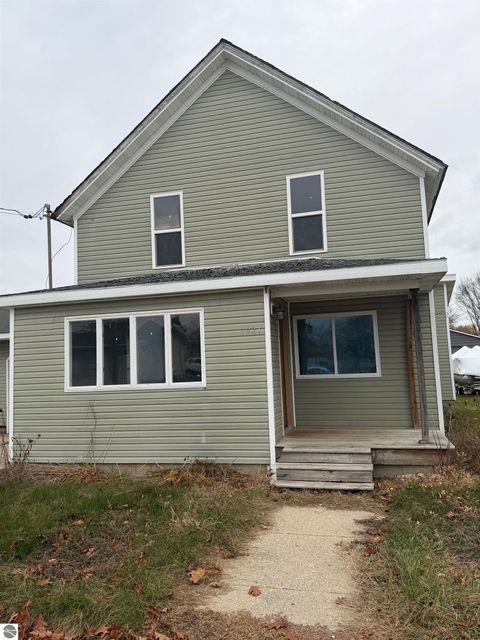 Photo of 3921 Elizabeth Street, Rosebush, MI 48878 (MLS # 1941074)