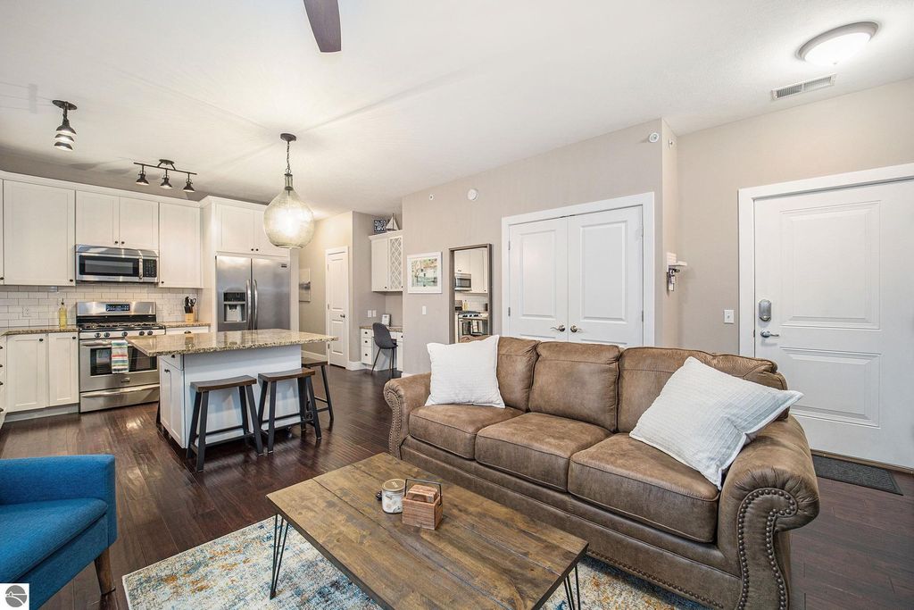 Photo of 115 E Eighth Street #16, Traverse City, MI 49684 (MLS # 1940031)