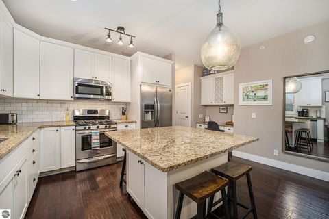 Tiny photo for 115 E Eighth Street #16, Traverse City, MI 49684 (MLS # 1940031)