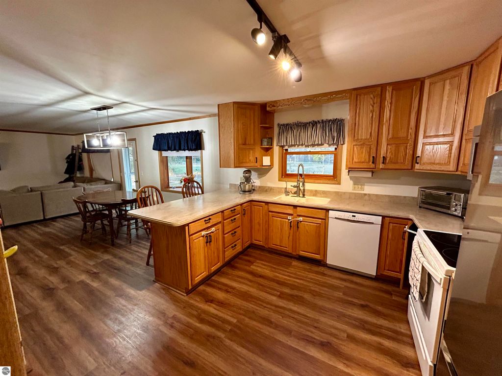 Photo of 106 Lantern Hill Drive, Mt Pleasant, MI 48858 (MLS # 1940256)