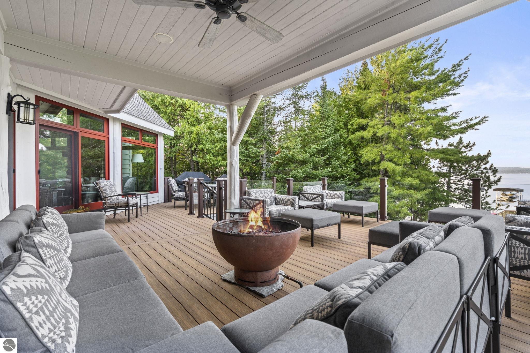 East Jordan, Michigan 49727, United States, 6 Bedrooms Bedrooms, ,6 BathroomsBathrooms,Residential,Active,181006