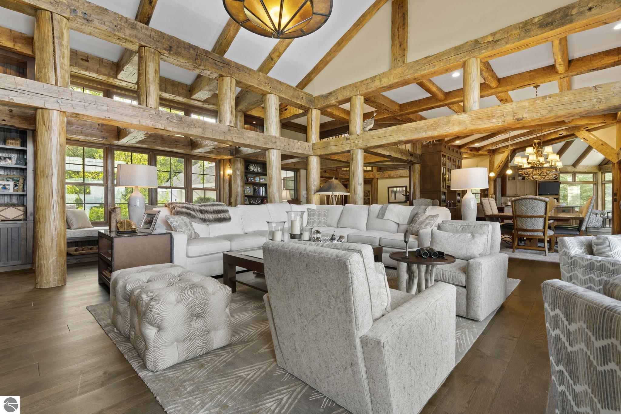 East Jordan, Michigan 49727, United States, 6 Bedrooms Bedrooms, ,6 BathroomsBathrooms,Residential,Active,181006